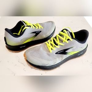 Brooks Catamount Trail Running Shoes